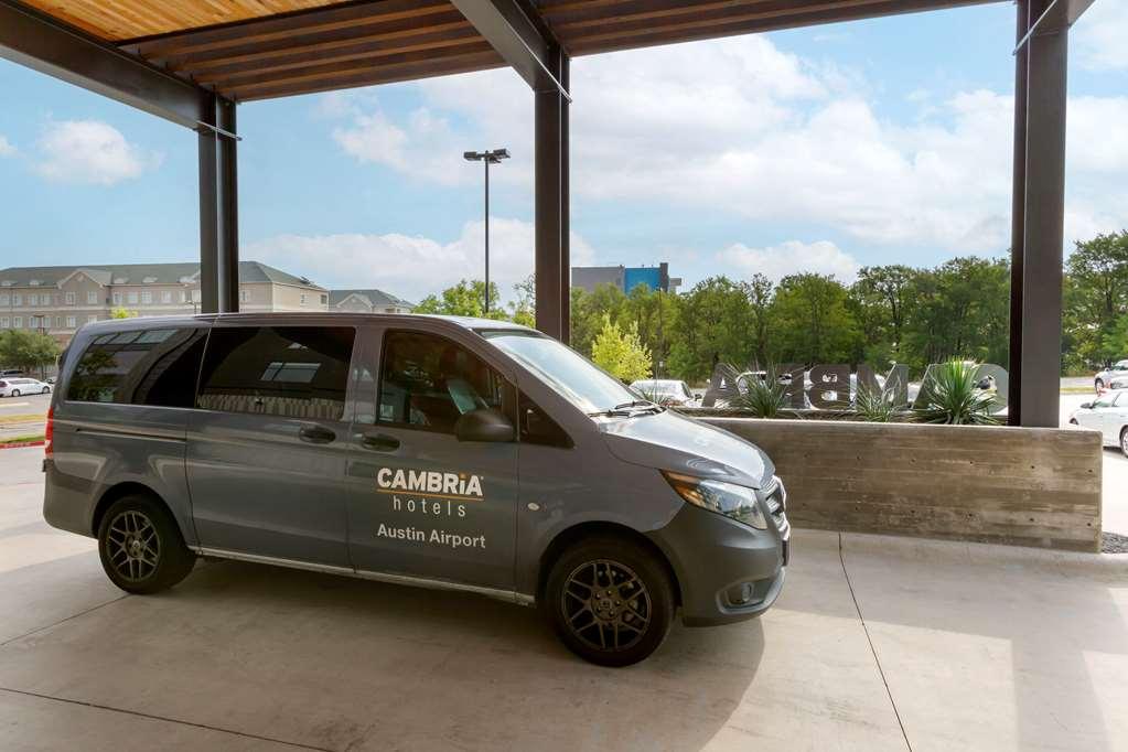 Cambria Hotel Austin Airport Amenities photo